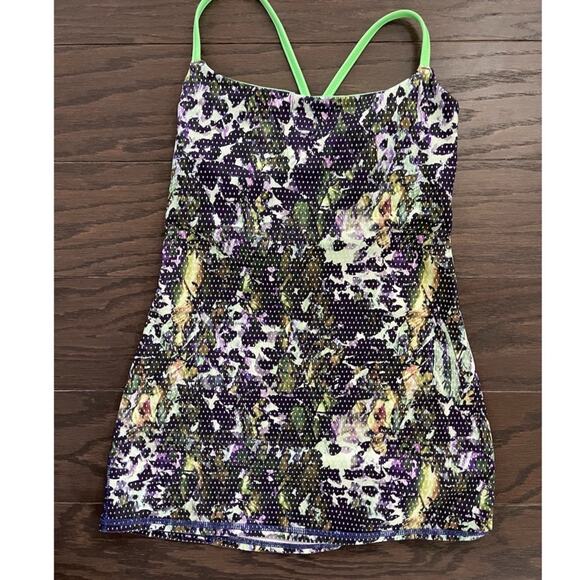 LULULEMON  Dancing Warrior Tank Bra Multi/ Pistachio Size 4 - Picture 1 of 7